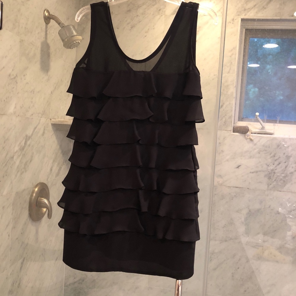 Perfect LBD - Picture 6 of 11